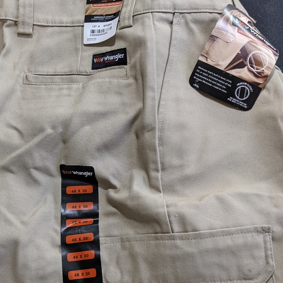 Wrangler Functional Workwear Khakis 48x30, NWT. - Picture 2 of 2